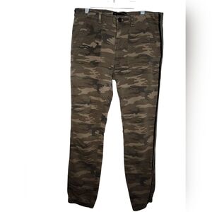 Sanctuary x Anthroplogie Camo Jogger Pants Size 26